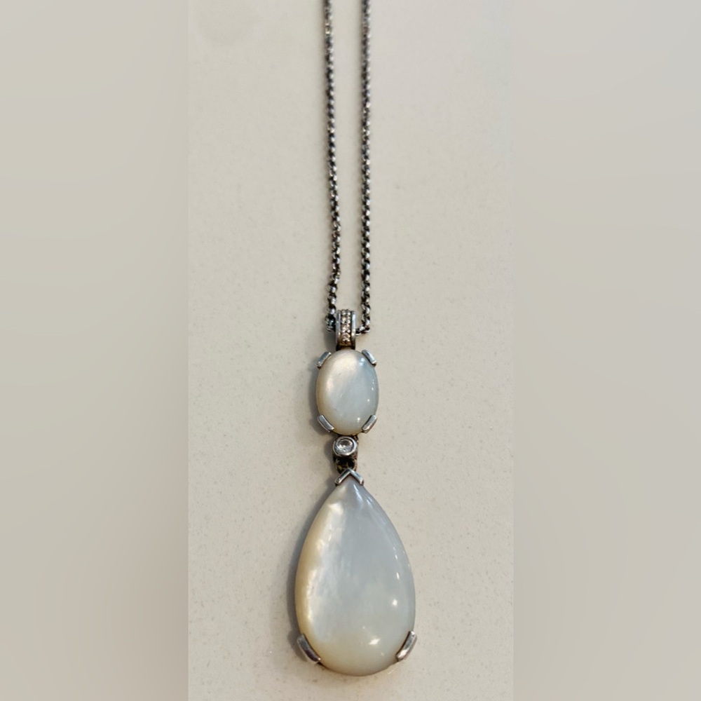 Thomas Sabo Sterling Silver Crystal & Mother of Pearl MOP Pendant Necklace